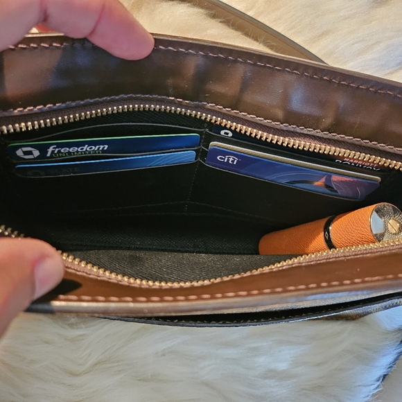 Ultra Rare Louis Vuitton Homme Pochette Clutch /Crossbody. UNISEX! 🔥 - Picture 9 of 15